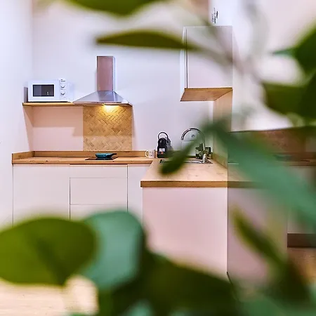 Delia By Gaiarooms アパート