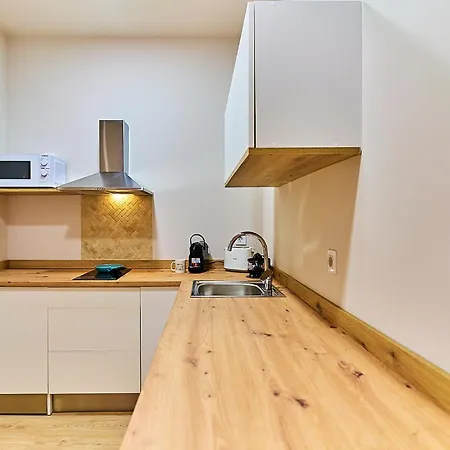 Delia By Gaiarooms *