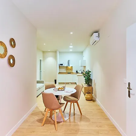 Delia By Gaiarooms Apartment *