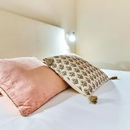 Delia By Gaiarooms *