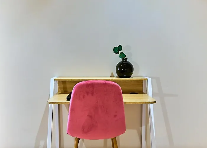 Delia By Gaiarooms Apartmán León